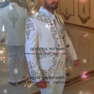 Luxury Groom Wedding Suits Sliver Crystals Beaded Tuxedo Customized Single Breasted Blazer Man Formal Banquet Party Clothing 3pc