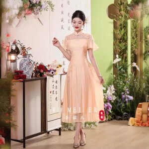 Toast Dress Bride 2024 New Engagement Back-to-Door Small Chinese Style Registration Daily