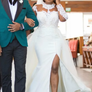 New Vintage Plus Size Arabic Aso Ebi Lace Beaded Mermaid Wedding Dresses Bridal Dresses Sexy High Split Wedding Dress Customized