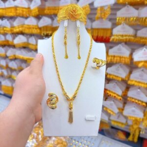 Dubai Europe New 24K Gold Plated Necklace, Earrings, Rings, Bracelets, Wedding Party Gifts, Jewelry Set for Lovers YY10589