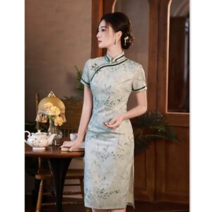 Retro National Style Mid-Length Satin Twill Cheongsam Qi Pao     Improved Chinese Dress for Middle-Aged Elderly Women