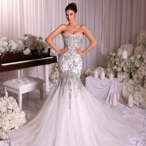 Elegant Strapless Wedding Dress 2025 Charming Sleeveless Bridal Gown Formal Fishtail Gown For Saudi Arabia Dress Customized