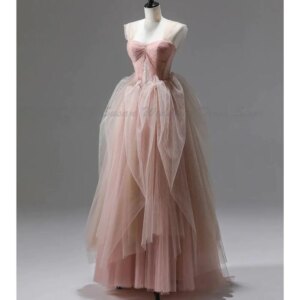 Exquisite Prom Dresses Women Sleeveless A Line Square Collar Yarn Backless High Quality Fit Formal Situation Banquet Party Gowns
