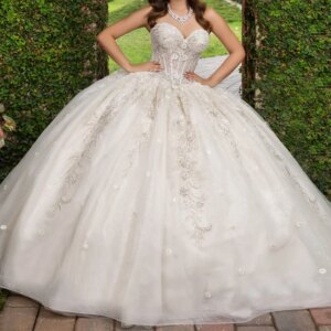 White Shiny Quinceanera Dresses Ball Gown Off The Shoulder Applique Flower Beads Tull Party Birthday Sweet 16 Vestidos 15De Anos