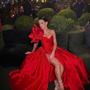 Red One Shoulder Prom Dress 2025 Satin Sleeveless Sweetheart 3D Flower A-Line Split Floor-Length Wedding Party Dress Customized