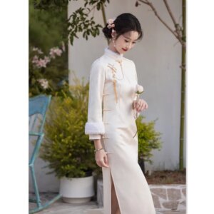 Fashion Improvement New Chinese Style Jacquard and Fleece Lining Long 3/4 Sleeves Cheongsam Qi Pao Winter