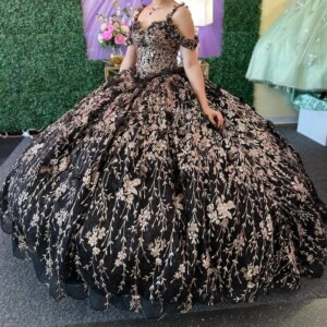 Black Ball Gown Quinceanera Dress 2025 Tulle Appliques Lace Off Shoulder Sweet 16 Years Birthday Party Formal Dresses Vestidos