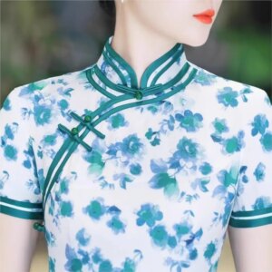 Mid-length short-sleeved cheongsam Chinese style banquet dress