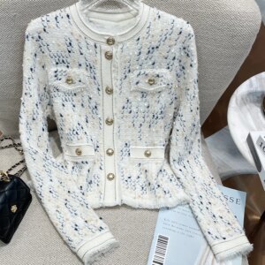 Light Luxury Round Neck Single-breasted Knitted Cardigan 2025 Spring New Exquisite Fashion High-end Celebrity Cardigan Women