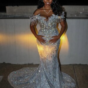Dubai Arabic Silver Beading Prom Dresses for Black Girls Off Shoulder Wedding Reception Gown Shiny Prom Party Dresses Customized