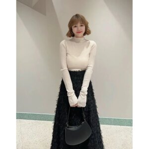 2025 early spring Japanese slim-fit sling vest + backless knitted sweater set