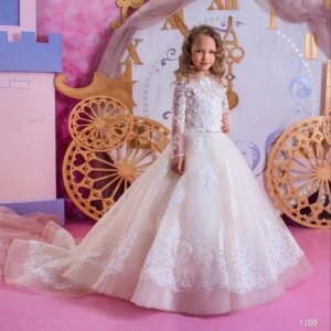 Long Sleeves Flower Girl Dresses For Weddings Ball Gown Tulle Appliques Lace Long First Communion Dresses Baby Kids Customized