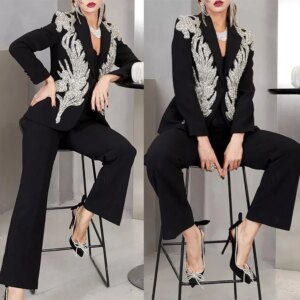 Luxury Women Pants Suits 2 Pieces Crystal Blazer Jacket Wedding Guest Suits Formal Wear Evenings Party Outfit