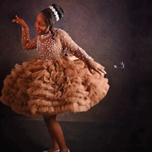 High Neck Kids Birthday Party Dresses Customized Long Sleeve Flower Girl Dresses for Wedding Baby Girls Photo Shoot Gowns