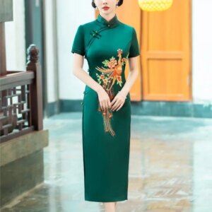 Women’s long slim-fit silk cheongsam mid-length daily wear