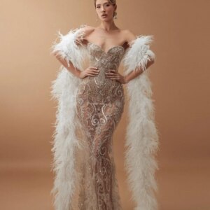 Luxurious Sleeveless Prom Dress Elegant Ostrich Feather Cape Party Dress Shiny Beaded Floor-length Evening Gowns Customized