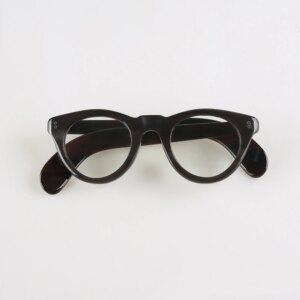 Women’s Man Glasses Frames Unqiue Retro Cat Eye Handmade Buffalo Horn Prescription Eyeglass Frames Thick Optical Lenses Eyewear