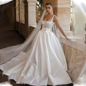 Elegant Square Collar Lace Short Wedding Dress Detachable Tail And Two In One Satin A-line Custom Wedding Dress