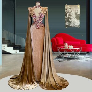 Haute Prom Dresses Sheath V-neck Appliques Beaded Velvet Long Dubai Saudi Arabia Prom Gown Evening Robe De Soiree Customized