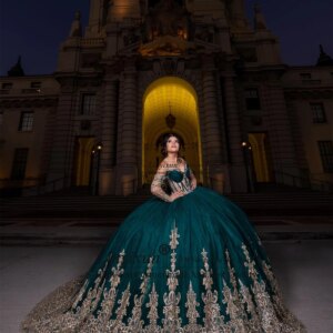 Princess Mexican Ball Gown Quinceanera Dress Luxury Applique Sequins Lace Birthday Sweet 16 Off Shoulder Vestidos De 15 Años