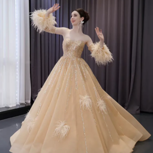 Beige Beated Evening dress with feathers, mobiles Sleeve Fare strapless dress