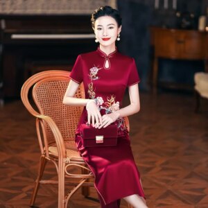Yourqipao Chinese Mother of The Bride Wedding Party Dresses Satin Embroidery Women Traditional Wedding Cheongsam Evening Gowns