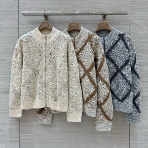 2024 Autumn/Winter New Women’s Clothing Sequined round neck long sleeved wool knitted cardigan 1011