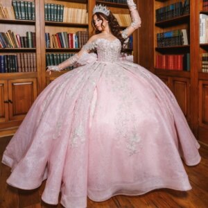 Pink Shiny Princess Quinceanera Dresses Off Shoulder Appliqued Lace Beading Tull Bow Sweet 16 Dress Ball Gown Vestidos De 15