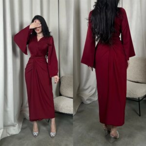 Customized  Modern Burgundy Jersey Evening Dress Exquisite V-Neck Long Sleeves Mermaid Zipper Back Bespoke Occasion Gow