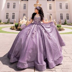 Lilac Shiny Quinceanera Dresses Off Shoulder Ball Gown Sweet 16 Dress Sequin Applique Lace Beading Crystal Tull Birthday Party