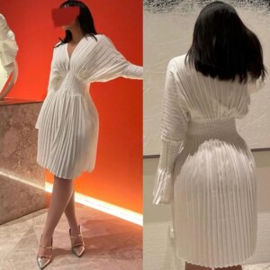 Customized Chiffon Pleat Graduation A-line V-neck Bespoke Occasion Gown Knee Length Dresses