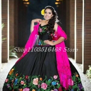 Black Vestido De Quinceañera Custom Mexican Handmade Floral Embroidered Ball Gowns Sheath Sheath Corset Wedding Dresses Corsets