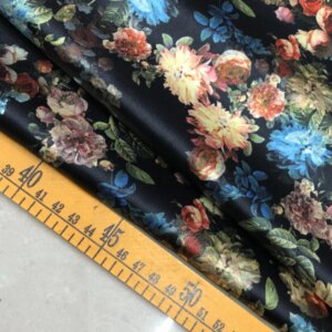 High Quality Black Bottom Silk Fabric 40momme Inkjet Printed Thickening Flowers Satin