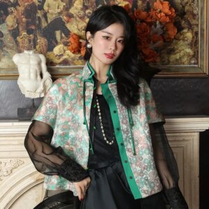 New Chinese women’s dress improved top national style disc green small Song brocade vest cape waistcoat
