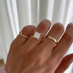 Princess Cut 2CT E Color VS1 Clarity 14K Yellow Gold Lab Grown Diamond Engagement Ring CVD HPHT Lab diamond With IGI Certificate