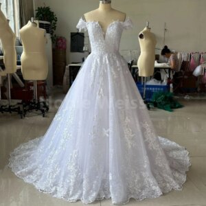 Bespoke Wedding Dresses with Court Train and Tulle Appliques A-LINE Bridal Dress customized