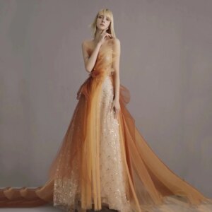 Champagne Gold Celebrity Dresses Sequined Strapless Tiered Beading A Line Temperament Ruffle Sequins Evening Party Gowns 2024