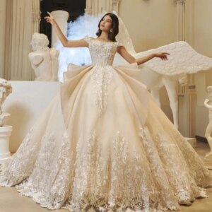 Customized Luxury Champagne Mexican Quinceanera Dresses Off The Shoulder Applique Lace Beading Tull vestido 15 De Corset Lace Up