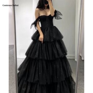 Contessa Dubai Black Tiered Ruffle Off Shoulder Prom Dresses A-line Customized فساتين سهرات Floor-Length robes de soirée