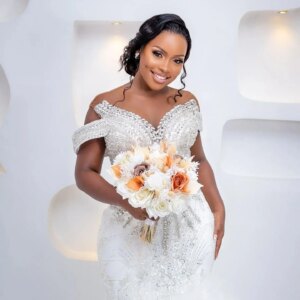 Arabic Aso Ebi Plus Size Ivory Mermaid Wedding Dresses Rhinestones Sequined Sheer Neck Tiers Tulle Bridal Gowns Dress