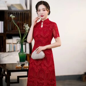 Red lace engagement dress mid-length standing collar wedding toasted Chinese style modified fashion cheongsam
