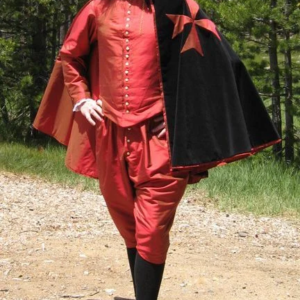 1560s Florentine Suit Historical Reenactment Tudor Queen Uniform Costume Jacket Vest Pants Cape Full Set For Men Custom Made