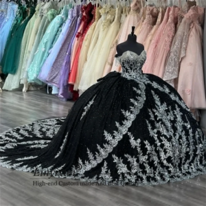 Glittering Sweetheart Quinceanera Dresses Off the Shoulder Customized Applique Beads Birthday Party Ball Gown Vestidos De 1516