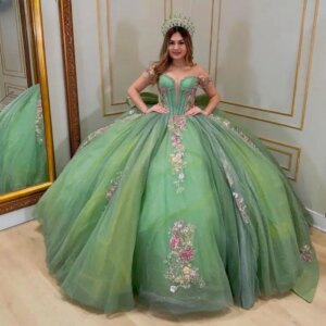 customized Sage Green Quinceanera Dresses Bead Rhinestones Applique Princess Ball Gown 15 Years Old Birthday