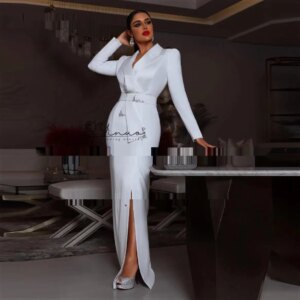 customized  Modern Lapel V Neck Evening Dresses Beaded Side Slit Sexy Prom Dress Long Sleeves Formal Party Bride Wear Gowns