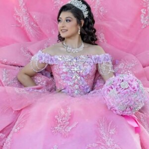 Customized Pink Quinceanera Dress Ball Gown Shining Appliques Off The Shoulder Sweet 16 Dresses Birthday Gowns vestidos de fiest