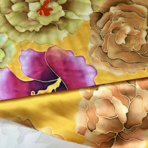High Quality New 40momme Silk Yellow Background Spray Painting Peony Flower Thickened Silkworm Satin Cheongsam Clothing Fabric