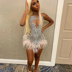 Shining Pink Crystal Short Prom Dress For Black Girl Sparkly Rhinestones Senior Cocktail Dress Birthday Gown Women Customized