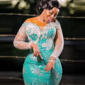 For African Women Sweetheart Off the Shoulder Lace Prom Dress Tiered Long Sleeves Party Gown Lace Plus Size Mermaid Prom Dresses