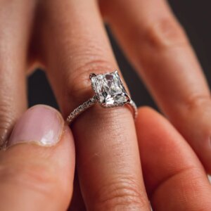 1-2CT DE VS1 Radiant Cut 14K Yellow Gold Lab Grown Diamond Engagement Wedding Ring CVD HPHT Lab diamond With IGI Certificate